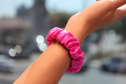 Glossy pink silk midi scrunchie