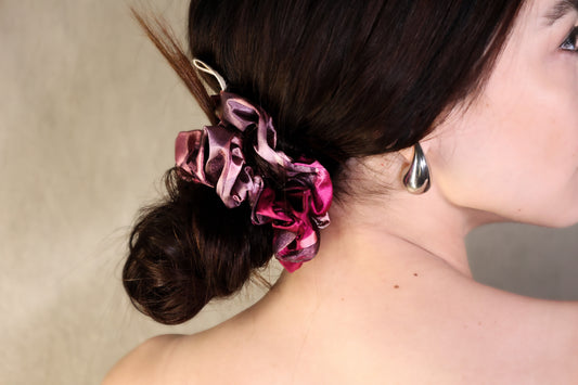 Floral magenta silk xL scrunchie