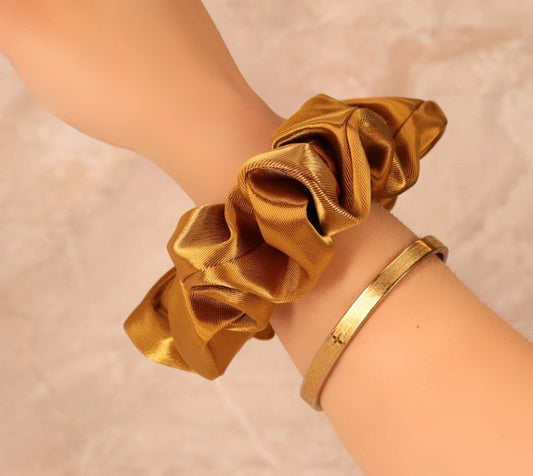 Shiny gold
