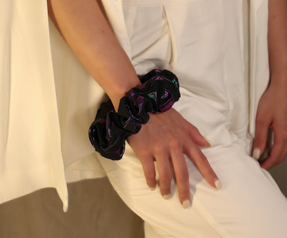 Jacquard Amethyst xL scrunchie